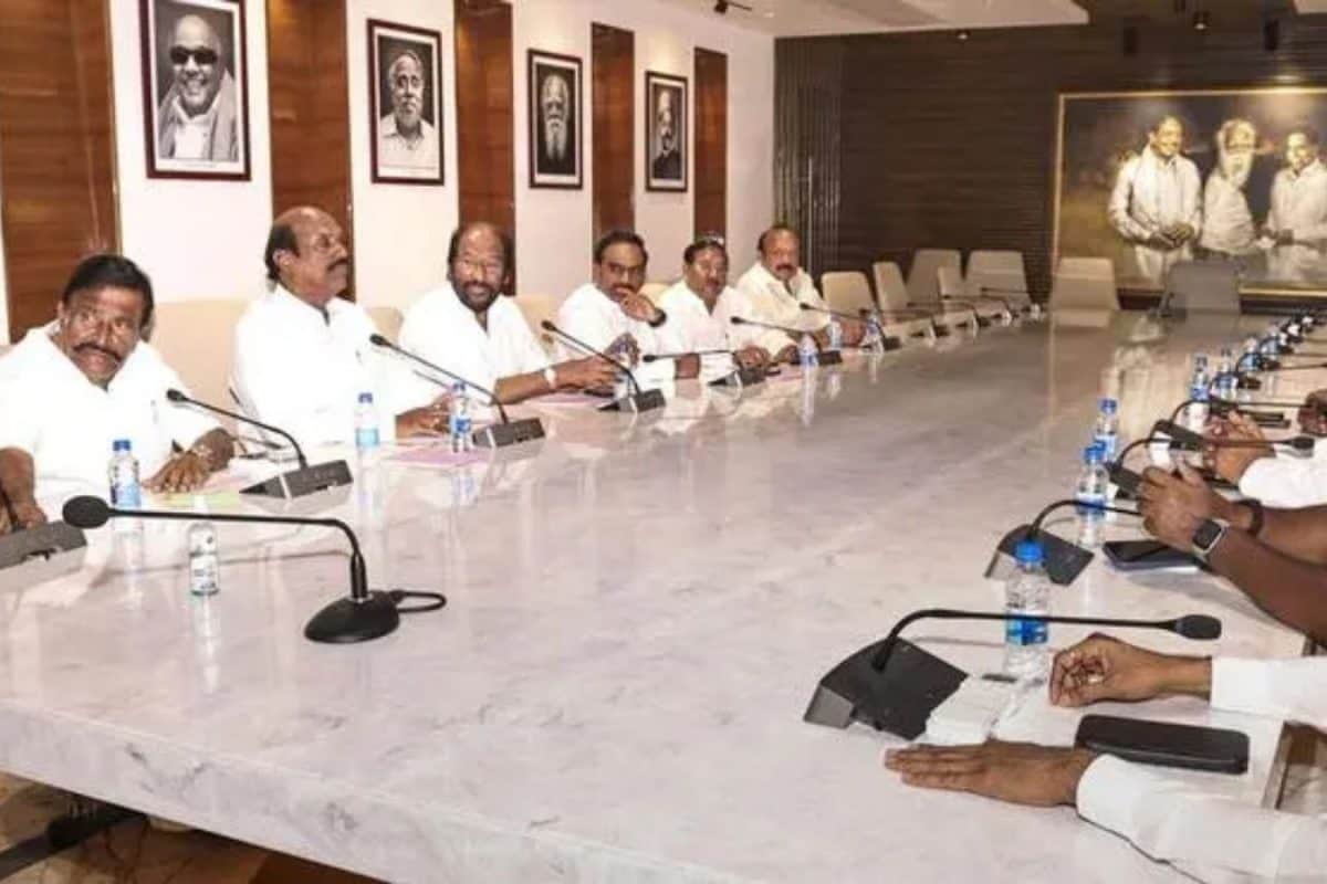 175 தொகுதிகளில் உதயசூரியன்... பெரும்பான்மை பிடிக்கும் யுக்தியா?