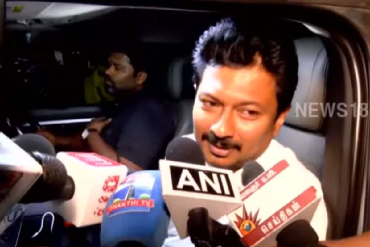 “சனாதனம்; மக்களைப் பிரிக்கிறதை ஒழிக்க வேண்டும்” – எதிர்க்கட்சித் தலைவர் உதயநிதி ஸ்டாலின்