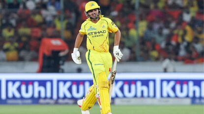 ஆயுஷ் மாத்ரே