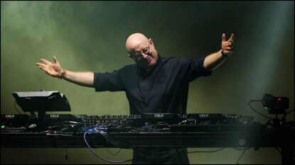 போர்த்துகீசிய பாதிரியார் இசை நிகழ்ச்சி