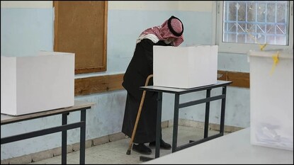 இரு தசாப்தங்களுக்குப் பிறகு காசா மக்கள் வாக்களித்துள்ளனர்