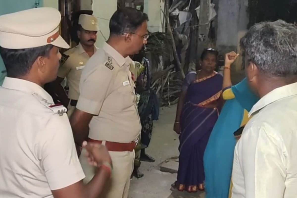 திருமணப் பத்திரிகை வைப்பதாகக் கூறி கைவரிசை... பெண்ணை கட்டிப் போட்டு நகை கொள்ளை... அச்சத்தில் உறைந்த பெண்கள்...