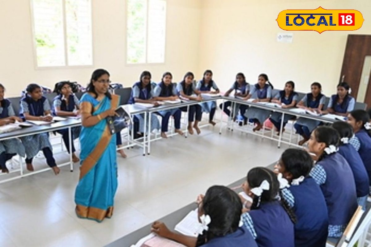 Admission open : அரசு பள்ளிகளில் 11ஆம் வகுப்பு சேர்க்கை ஆரம்பம்... விண்ணப்பிக்கும் முழு விவரம் இதோ !