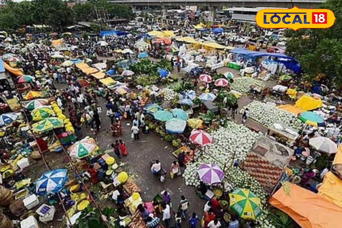 Koyambedu Market Price Drop: கோயம்பேடு சந்தையில் காய்கறி விலையில் அதிரடி சரிவு!! வெறும் ₹10-க்குக் கிடைக்கும் காய்கறிகள்...