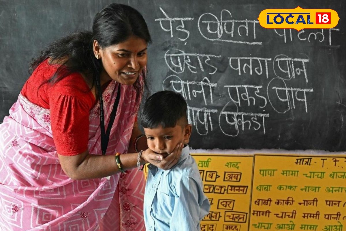 புதுச்சேரி பள்ளிகளில் மும்மொழிக் கொள்கை அமல் : 6ஆம் வகுப்பு முதல் கட்டாயம் ?