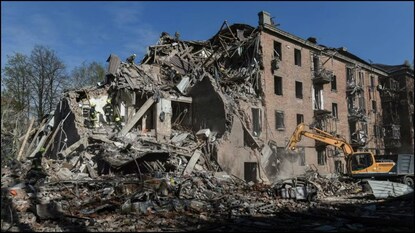 ரஷ்யா உக்ரைன் போர் தீவிரமடைந்து வருகிறது