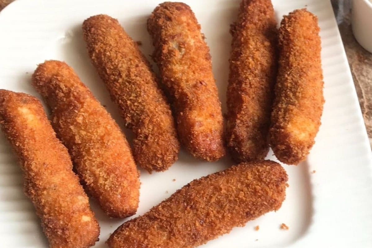 குட்டீஸ் விரும்பி சாப்பிடும் ஃபிஷ் ஃபிங்கர்.. இப்படி சிம்பிளா செஞ்சு கொடுக்க ரெசிபி..