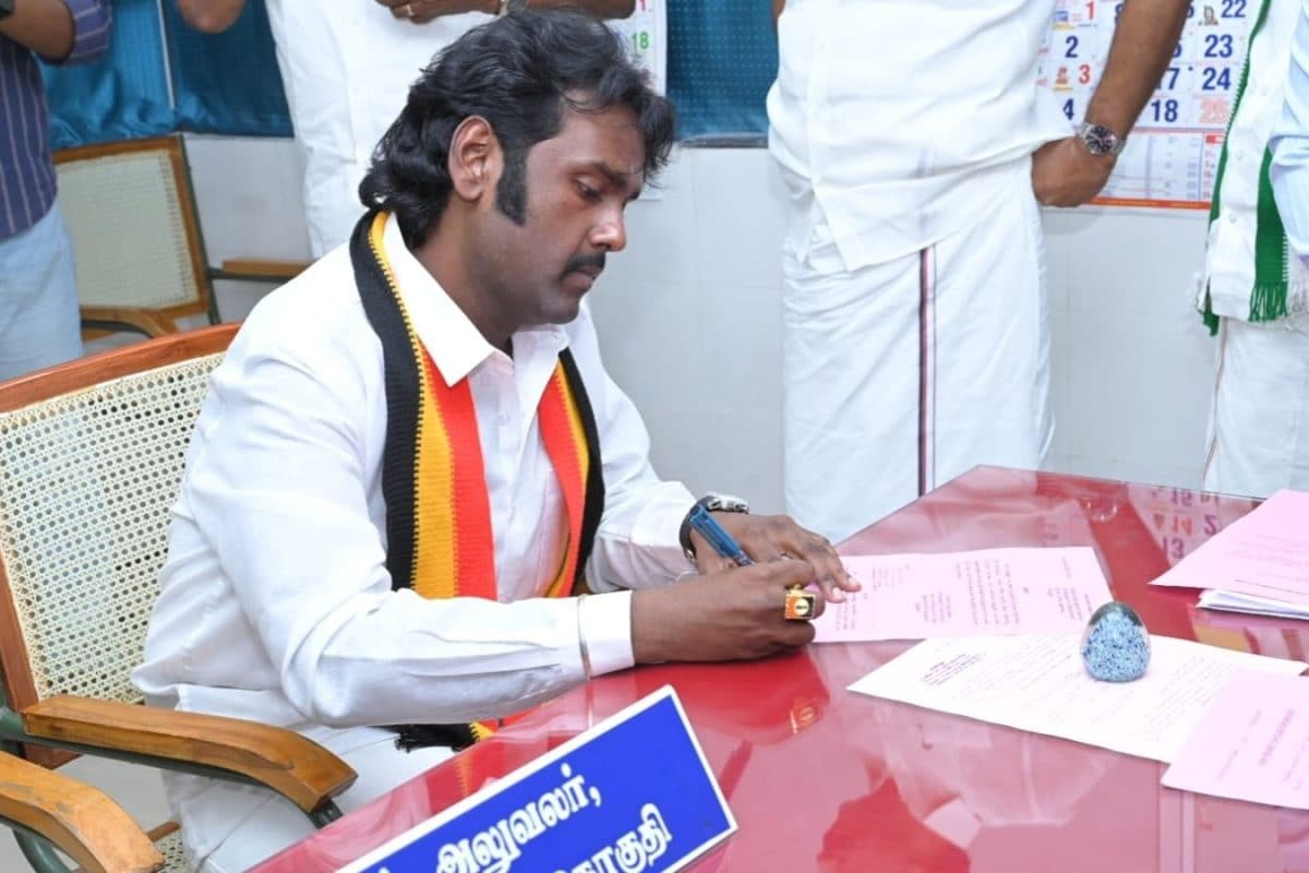 DMDK | தேமுதிக வேட்பாளர் விஜய பிரபாகரன் சொத்து மதிப்பு எவ்வளவு? - வேட்பு மனு தகவல்