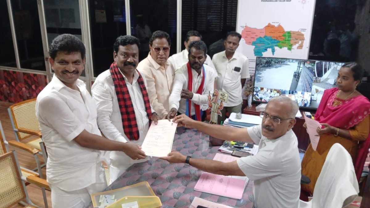 எதிர்க்கட்சிகளின் விமர்சனங்களுக்குச் செயல்பாடுகளே பதில்: பூந்தமல்லி திமுக வேட்பாளர் ஆ. கிருஷ்ணசாமி