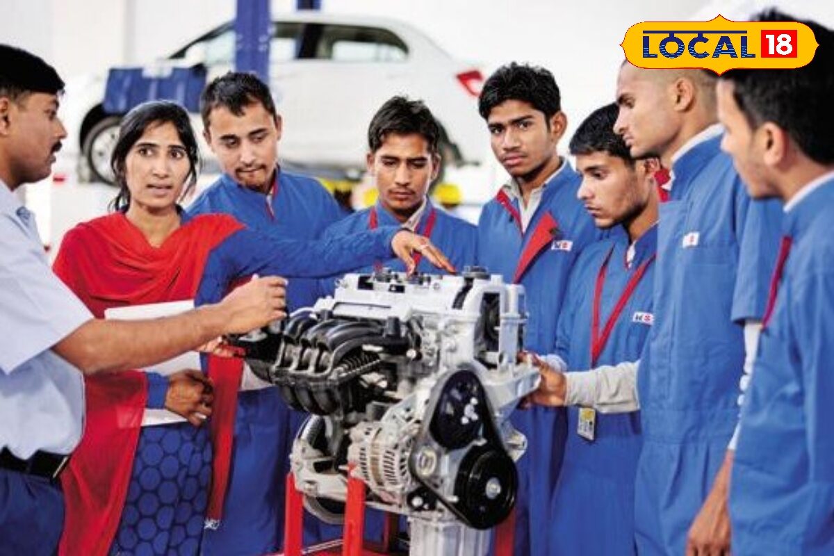 10ம் வகுப்பு முடிச்சாங்களா.? - குறைந்த கட்டணத்தில் பாலிடெக்னிக்கில் சேர சூப்பர் வாய்ப்பு...