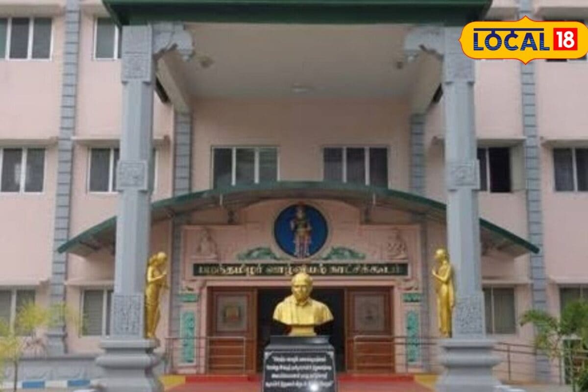 இலவச விடுதி, மாத உதவித்தொகை... 5 ஆண்டு ஒருங்கிணைந்த MA தமிழ் படிக்க அரிய வாய்ப்பு...