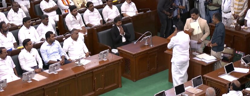 தவெக விஜய் 