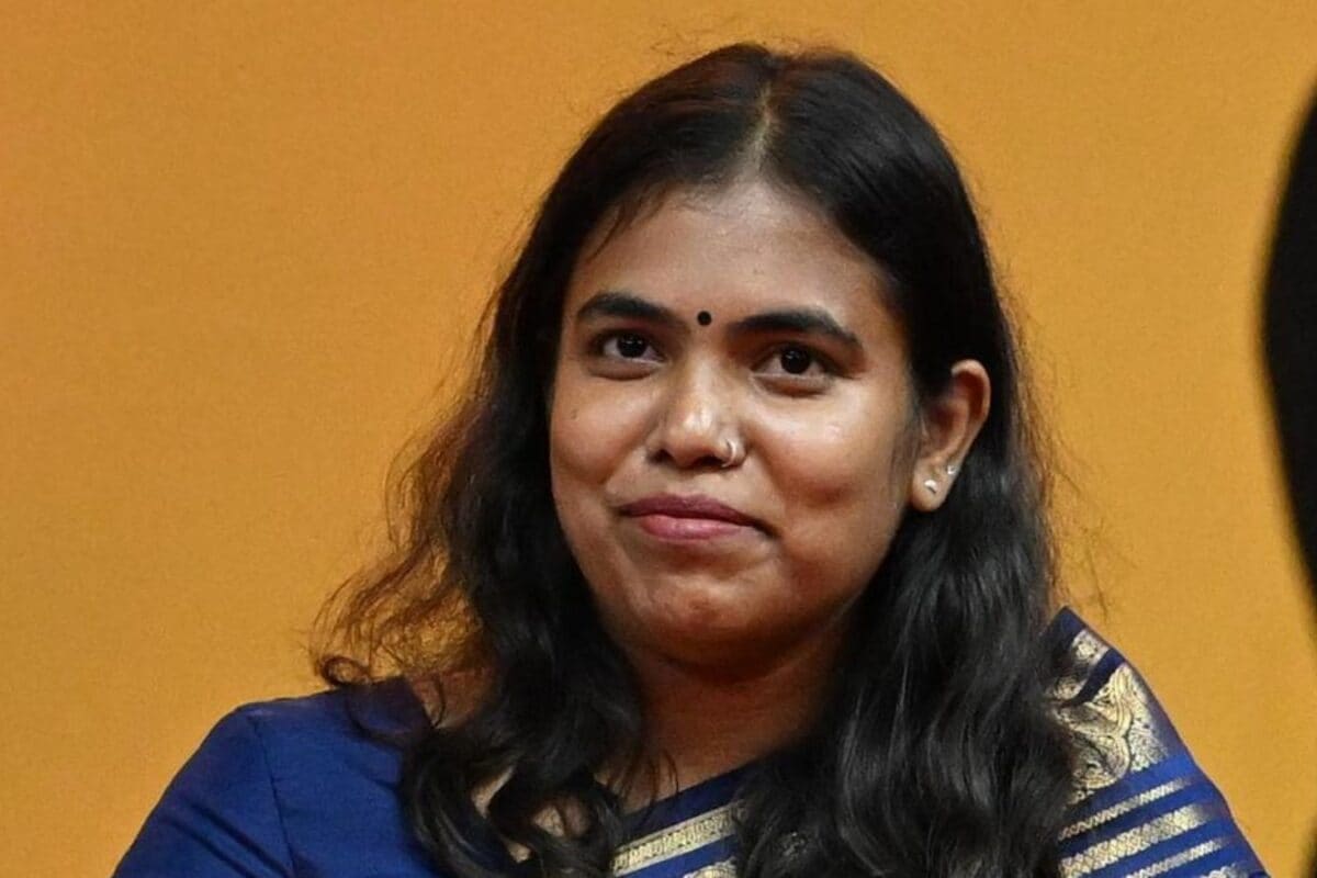 புதிய தொழில்களுக்கு 21 நாள்களில் அனுமதி... அமைச்சர் கீர்த்தனா அறிவிப்பு!