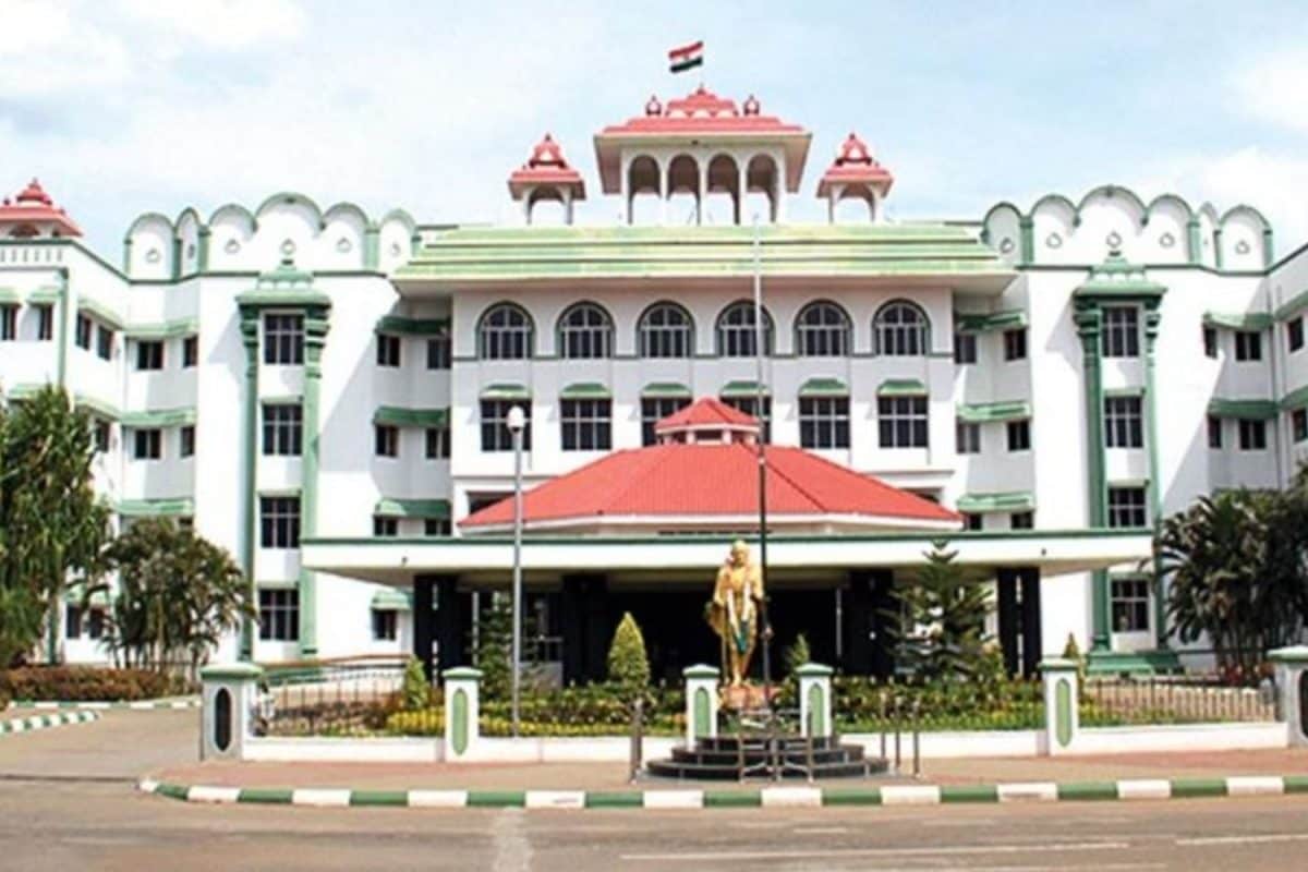 பிறப்பு சான்றிதழில் மாமா – அத்தை பெயர் சேர்க்க கோரி மனு… - உயர்நீதிமன்றம் மதுரை கிளை அளித்த உத்தரவு