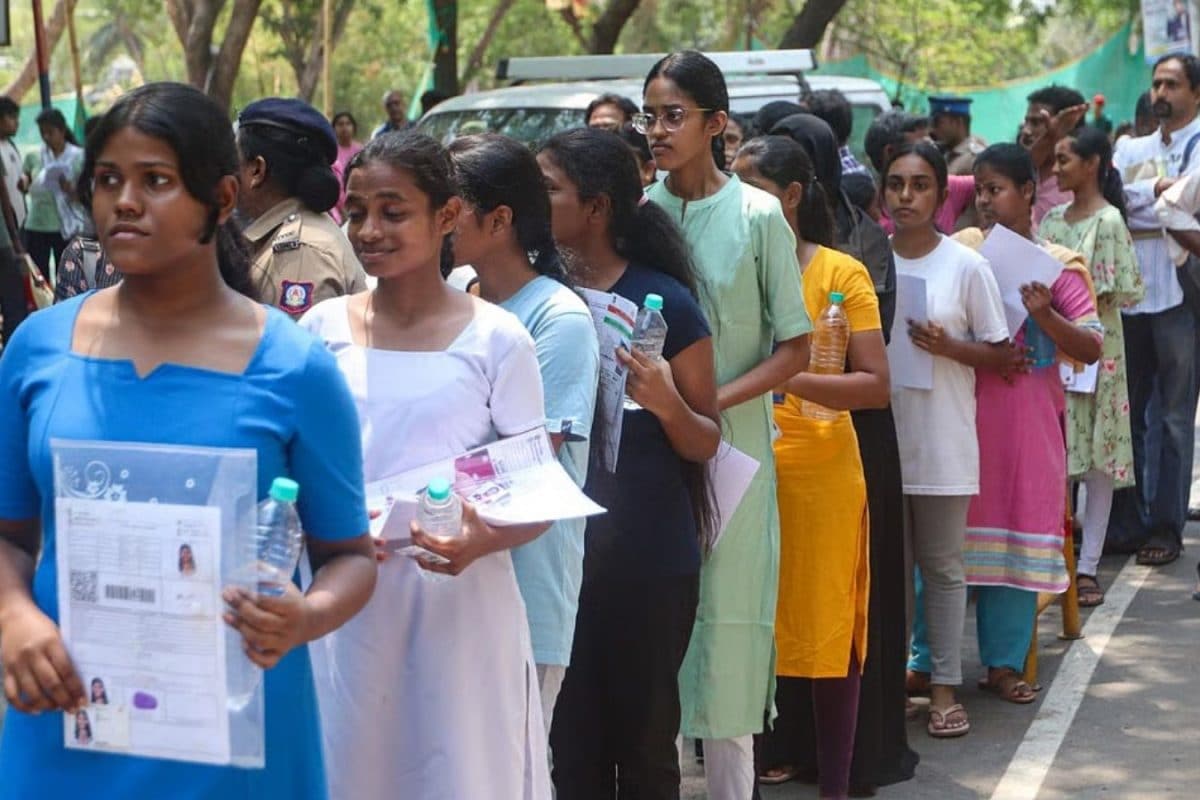 Neet Exam | இன்று பிற்பகல் நீட் நுழைவுத் தேர்வு… கட்டுப்பாடுகள் என்னென்ன?