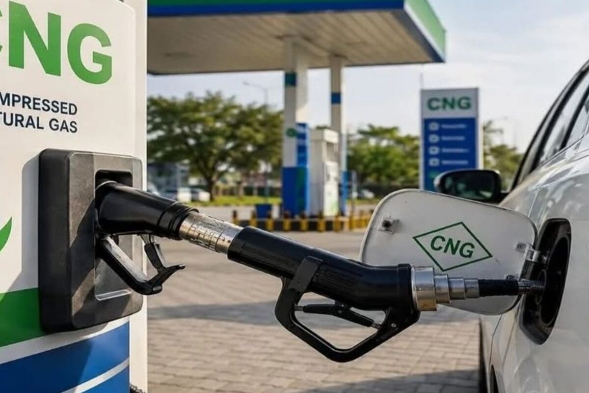 CNG Price | சிஎன்ஜி எரிவாயு விலை அதிரடி உயர்வு… வெளியான முக்கிய அறிவிப்பு.. எவ்வளவு தெரியுமா?