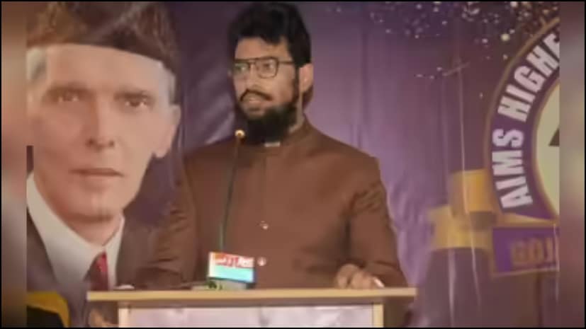 யார் இந்த ஹம்ஸா புர்ஹான்? புல்வாமாவின் ரத்னிபோரா பகுதியிலுள்ள கர்பத்போராவில் பிறந்தவர் இந்த புர்ஹான். இவர் மேல்படிப்பு படிப்பதாகக் கூறி 2017-ல் பாகிஸ்தானுக்குச் சென்றார். அங்கே தடைசெய்யப்பட்ட அல்-பத்ர் பயங்கரவாத அமைப்பில் சேர்ந்து, விரைவில் அந்த அமைப்பில் தளபதி பதவிக்கு உயர்ந்துள்ளார் அவர். பின்னர் காஷ்மீருக்குத் திரும்பிய அவர், இளைஞர்களைத் தீவிரவாத இயக்கங்களை நோக்கி இழுக்கும் முயற்சியிலும், அந்த சித்தாந்தங்களை ஊட்டும் முயற்சியிலும் ஈடுபட்டார் என சொல்லப்படுகிறது. இந்த ஹம்ஸாதான், பாகிஸ்தான் ஆதரவு பெற்ற அல்-பத்ர் பயங்கரவாத அமைப்புடன் தொடர்புடைய முக்கிய செயல்பாட்டாளரும், புல்வாமா பயங்கரவாதத் தாக்குதல் காலகட்டத்தில் தரைவழிப் பணியாளராகவும் (OGW) பணியாற்றியவரும் ஆவார். யார் இந்த ஹம்ஸா புர்ஹான்? புல்வாமாவின் ரத்னிபோரா பகுதியிலுள்ள கர்பத்போராவில் பிறந்தவர் இந்த புர்ஹான். இவர் மேல்படிப்பு படிப்பதாகக் கூறி 2017-ல் பாகிஸ்தானுக்குச் சென்றார். அங்கே தடைசெய்யப்பட்ட அல்-பத்ர் பயங்கரவாத அமைப்பில் சேர்ந்து, விரைவில் அந்த அமைப்பில் தளபதி பதவிக்கு உயர்ந்துள்ளார் அவர். பின்னர் காஷ்மீருக்குத் திரும்பிய அவர், இளைஞர்களைத் தீவிரவாத இயக்கங்களை நோக்கி இழுக்கும் முயற்சியிலும், அந்த சித்தாந்தங்களை ஊட்டும் முயற்சியிலும் ஈடுபட்டார் என சொல்லப்படுகிறது. இந்த ஹம்ஸாதான், பாகிஸ்தான் ஆதரவு பெற்ற அல்-பத்ர் பயங்கரவாத அமைப்புடன் தொடர்புடைய முக்கிய செயல்பாட்டாளரும், புல்வாமா பயங்கரவாதத் தாக்குதல் காலகட்டத்தில் தரைவழிப் பணியாளராகவும் (OGW) பணியாற்றியவரும் ஆவார்.