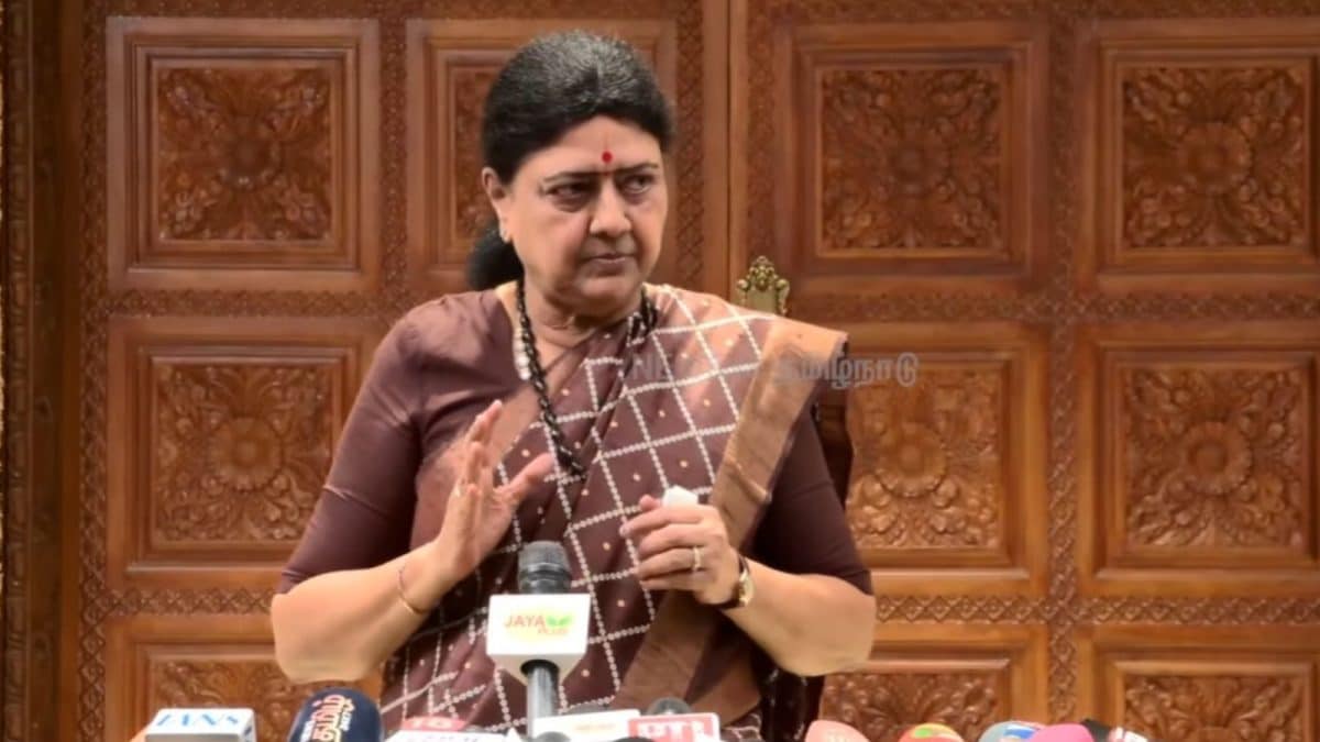 “அதிமுகவினர் அனைவரும் ஒருங்கிணைவோம்…” – சசிகலா நம்பிக்கை