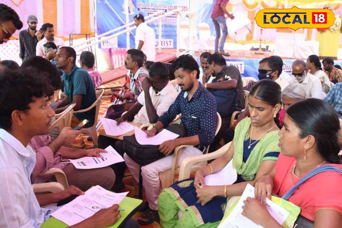 அரசு ஆபீஸில் வேலை டக்குனு முடியணுமா? - இந்த 4 சீக்ரெட் டிப்ஸை கட்டாயம் தெரிஞ்சு வச்சுக்கோங்க...