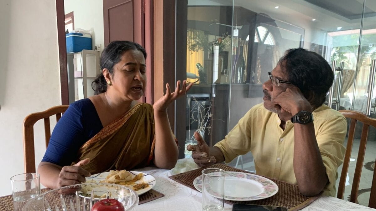“என்னை உருவாக்கிய இருவரையும் இழந்துவிட்டேன்… மனம் கனத்திருக்கிறது” – நடிகை ராதிகா