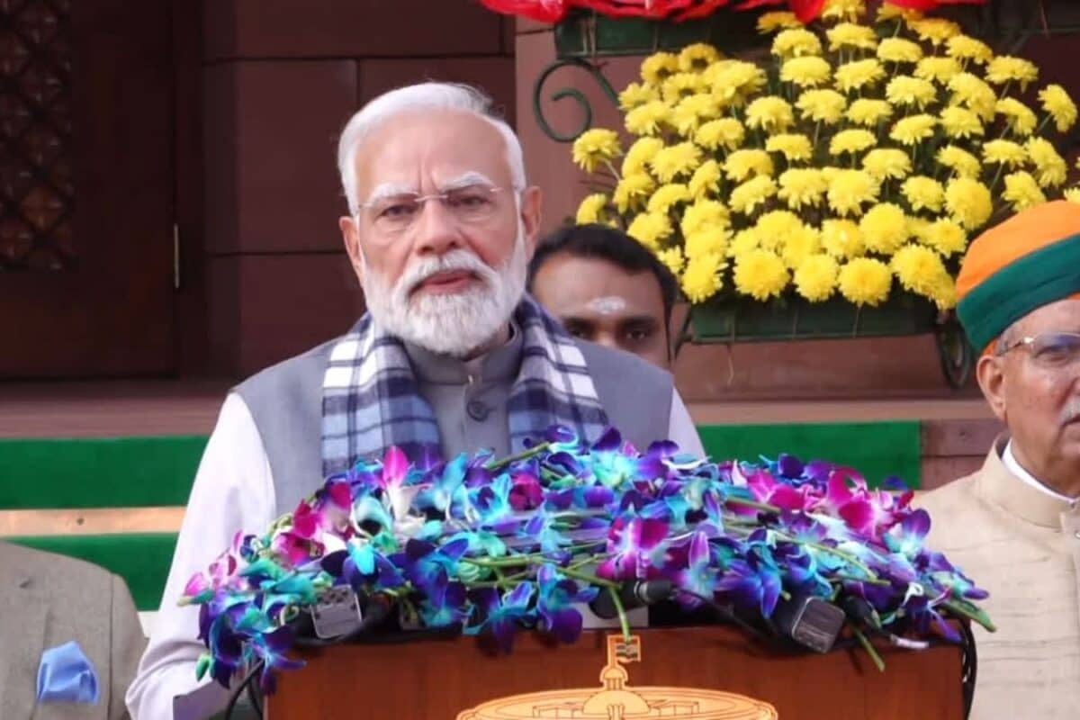 "சகோதரத்துவமும் செழிப்பும் பெருகட்டும்": ஓணம் – மிலாது நபி பண்டிகைகளுக்கு பிரதமர் மோடி வாழ்த்து!