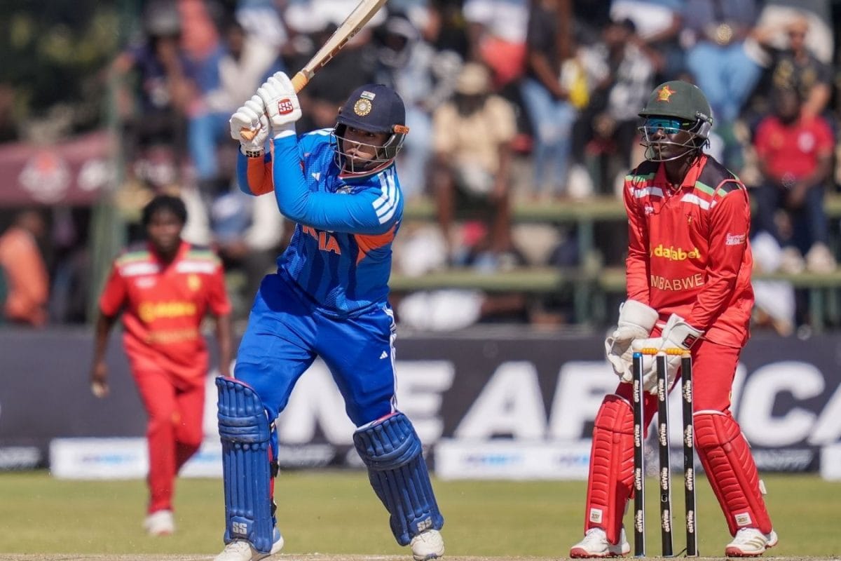 வைபவ் சூரியவன்ஷி U-19 இந்திய அணியில் சேர்க்கப்படாதது ஏன்? - பிசிசிஐ விதியின் முழு பின்னணி