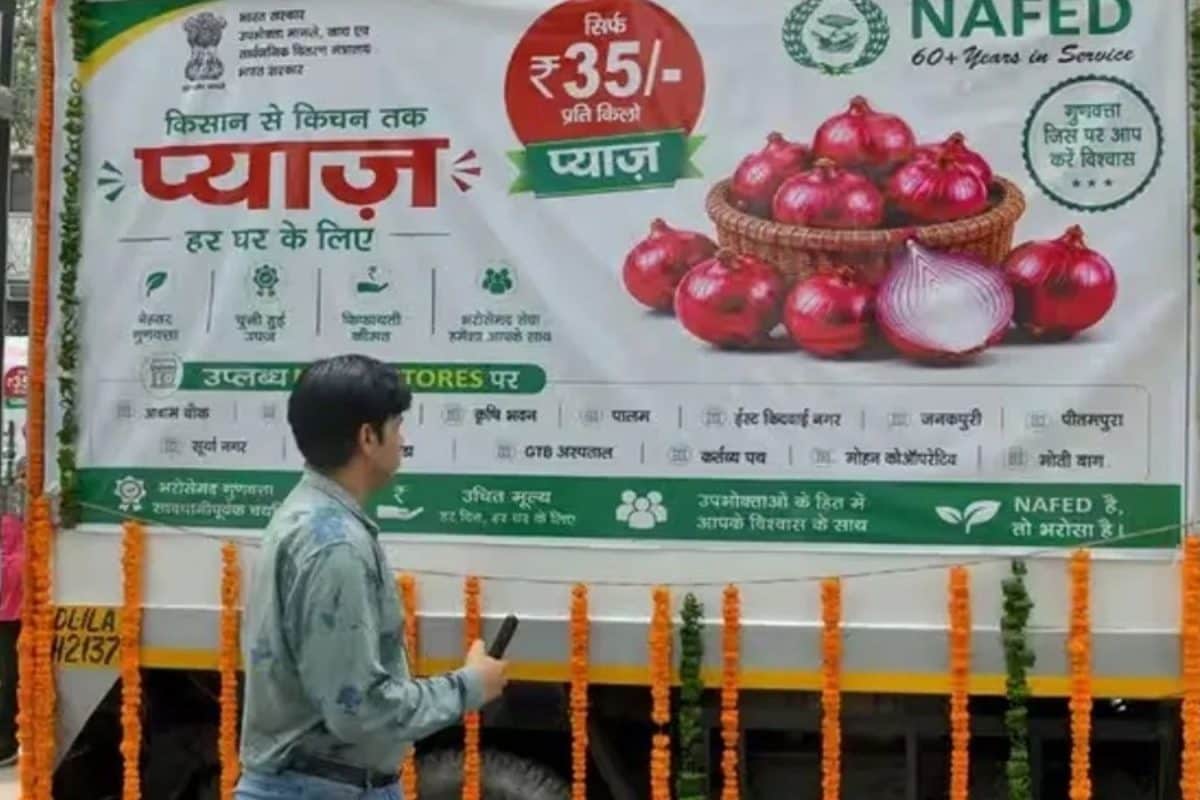 Onion Price | ரூ.35-க்கு ஒரு கிலோ வெங்காயம்... டெல்லியில் தொடங்கி வைத்த மத்திய அரசு