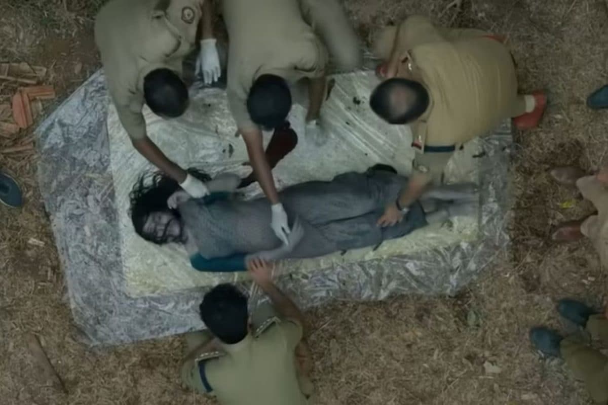 OTT Spot | ட்விஸ்ட் மேல் ட்விஸ்ட்... பாதியில் எழ முடியாது... ஓடிடியில் கண்டிப்பாக பார்க்க வேண்டிய த்ரில்லர்!