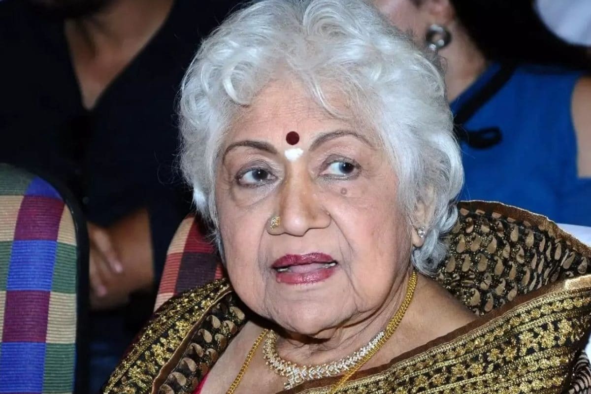 பழம்பெரும் நடிகை சௌகார் ஜானகிக்கு தீவிர சிகிச்சை... என்ன ஆனது?