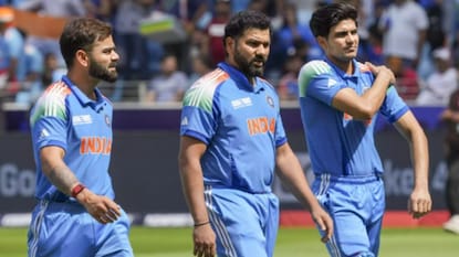 விராட் கோலி - ரோஹித் சர்மா - சுப்மன் கில் விராட் கோலி - ரோஹித் சர்மா - சுப்மன் கில்