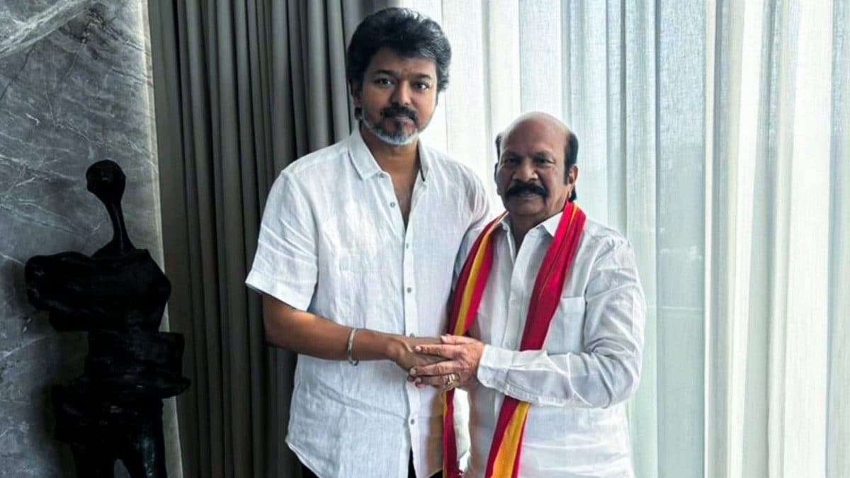 “தீவிரக் கண்காணிப்பில் எம்.எல்.ஏ. வி.எஸ். பாபு இருந்து வருகிறார்…” – மருத்துவமனை அறிக்கை