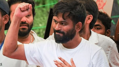 அபிஜித் தீப்கே அபிஜித் தீப்கே