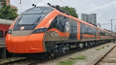 Country's 2nd Vande Bharat Sleeper Train Between Mumbai and Bengaluru