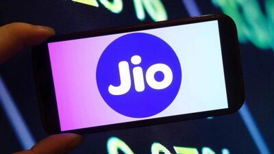 Jio Bids Farewell to Foreign Tech by Building Indigenous 5G, AI, and Cloud Infrastructure