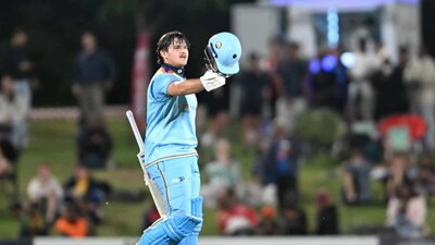 Pretorius Shatters Gayle's 13-Year Record with 188 Runs in T20 History-Making Knock!