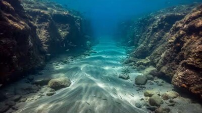 Do you know about this mysterious river flowing deep inside the sea