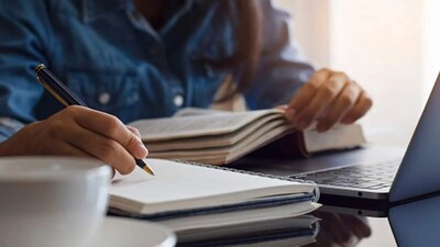 Can you study CA with B.Com? Fees, study hours and details explained