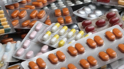 Why is there aluminum foil behind pills? Discover the real reason