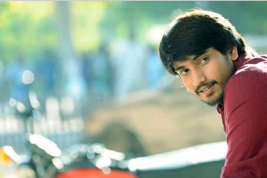 Hero Raj Traun ready for marriage and opens about his girlfriend details pk.. ఇండస్ట్రీలో ఈ మధ్య పెళ్లి బాజాలు బాగానే మోగుతున్నాయి. తాజాగా మరో హీరో కూడా ఏడడుగులు నడవబోతున్నాడు. ఆయన ఎవరో కాదు.. తెలుగు సినిమా ఇండస్ట్రీకి వరస విజయాలతో దూసుకొచ్చిన రాజ్ తరుణ్. raj tarun,raj tarun twitter,raj tarun movies,raj tarun love marriage,raj tarun marriage,raj tarun biography,raj tarun interview,raj tarun short films,raj tarun upcoming movies,raj tarun about marriage,raj tarun and lasya marriage,raj tarun on marriage gossips,raj tarun lasya secret marriage,hebah patel & raj tarun marriage,lasya raj tarun marriage photos,raj tarun reaction about marriage,raj tarun wiki,telugu cinema,రాజ్ తరుణ్,రాజ్ తరుణ్ పెళ్లి,రాజ్ తరుణ్ పెళ్లి కన్ఫర్మ్,రాజ్ తరుణ్ దిల్ రాజు,రాజ్ తరుణ్ ఇద్దరి లోకం ఒక్కటే,తెలుగు సినిమా