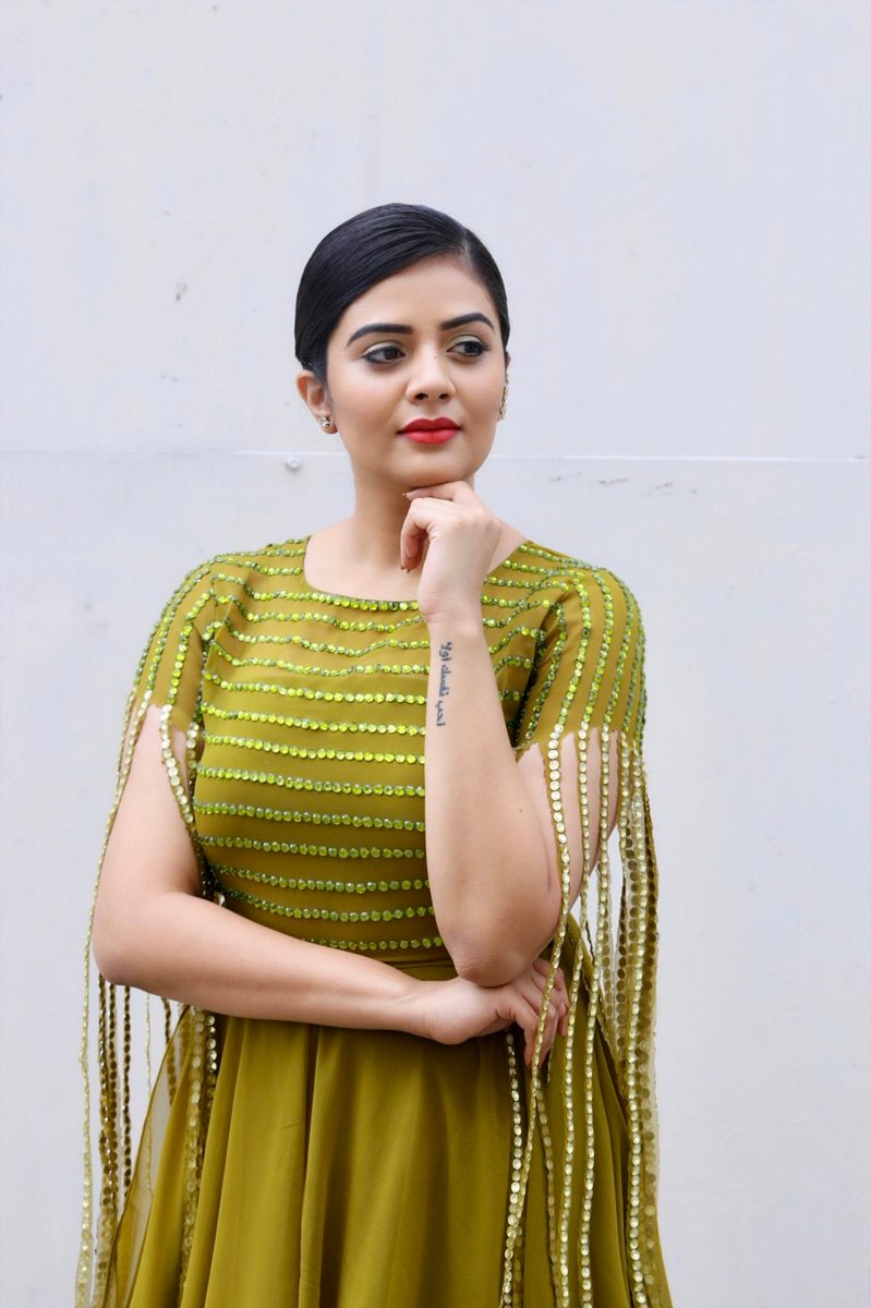 శ్రీముఖి ట్విటర్ ఫొటోలు (twitter.com/mukhisree)