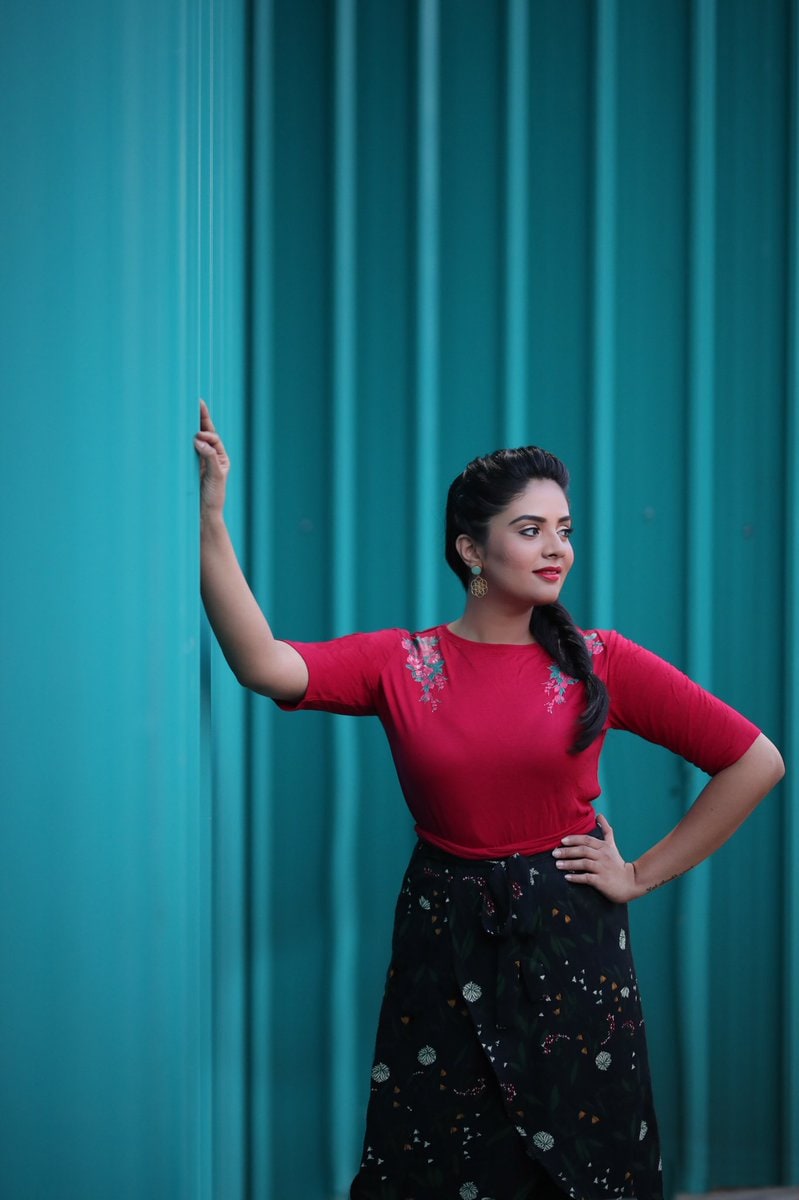 శ్రీముఖి ట్విటర్ ఫొటోలు (twitter.com/mukhisree)