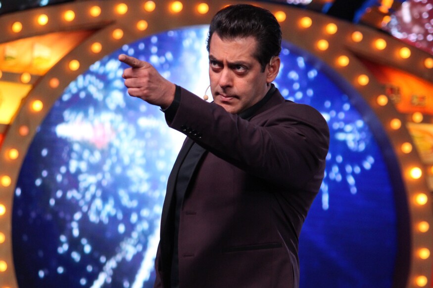 Bollywood star hero salman khan to charge rupees 16 crore per episode for bigg boss 14 season,salman khan,salman khan bigg boss 14,salman khan remunaration for bigg boss 14,16 crore remunaration fro bigg boss 14,salman khan twitter,salman khan instagram,bigg boss, hindi bigg boss, bigg boss season 12, salman khan, salman khan bigg boss, బిగ్బాస్, సల్మాన్ ఖాన్ బిగ్ బాస్,సల్మాన్ ఖాన్ రెమ్యునరేషన్,సల్మాన్ ఖాన్ బిగ్బాస్ 14,సల్మాన్ ఖాన్ 16 కోట్ల పారితోషకం,సల్మాన్ ఖాన్ బిగ్బాస్ సీజన్ 14కు అత్యధిక పారితోషకం