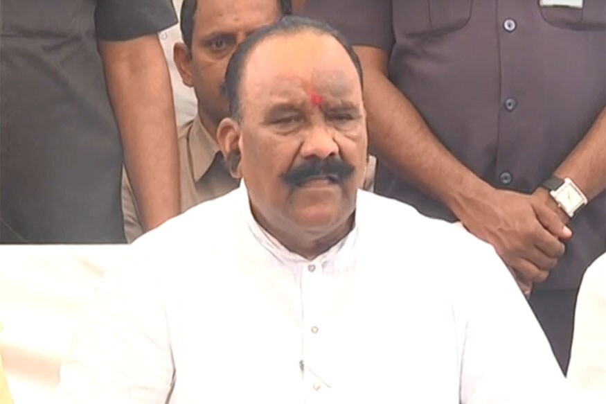 Nayini narasimha reddy, cm kcr, mlc, trs, telangana, నాయిని నర్సింహారెడ్డి, సీఎం కేసీఆర్, ఎమ్మెల్సీ, టీఆర్ఎస్, తెలంగాణ