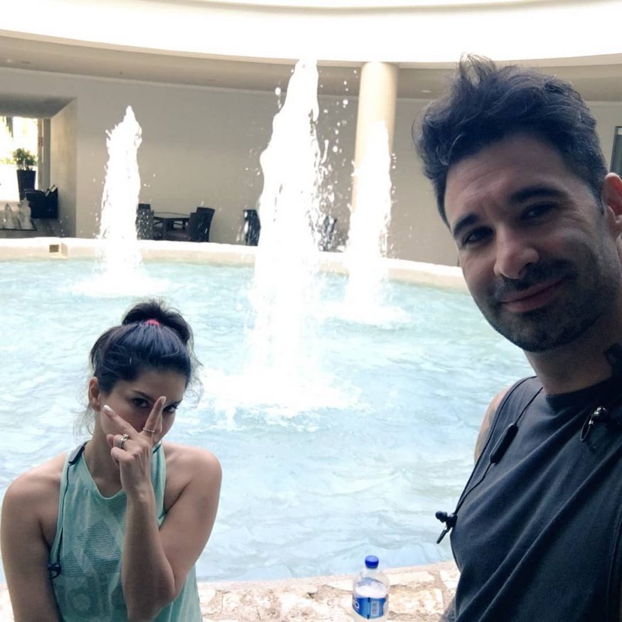 sunny leone asks fans for a caption to her photo.. నా ఫోటో.. మీ కమెంట్.. సన్నీలియోన్ కొత్త కాంటెస్ట్.. sunny leone,veeramahadevi,asks fans,twitter,social media,caption,crazy photo, her photo,telugu cinema,సన్నీలియోన్,ట్విట్టర్ కాంటెస్ట్,ఫోటో,కమెంట్,వీరమహాదేవి,తెలుగు సినిమా,ట్విట్టర్,సోషల్ మీడియా