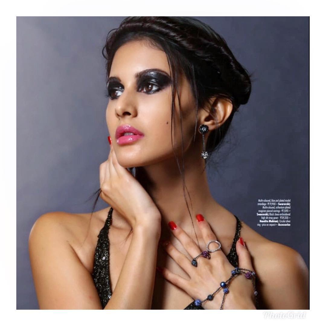 అమైరా దస్తూర్ హాట్ ఫోటోస్ Photo : Instagram/amyradastur93