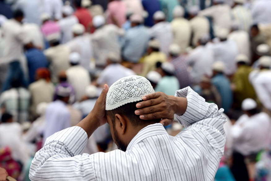 gujarat elections,gujarat,muslim,muslims,muslims ask ticket from bjp gujarat election,gujarat election,gujarat (indian state),gujarat elections 2017,muslims in gujarat,only 4 muslim mlas,muslim (religion),gujrat b j p no ticket muslim,fear the muslim video gujarat election,gujarat polls,muslim opinion on gujrat election,muslim are in que bjp ticke in gujarat assembly,muslim mp speech against modi,since 30 years no muslim candidate win from gujarat,lok sabha 2019 MK,30 ఏళ్లుగా ఒక్క ముస్లిం కూడా ఎంపీగా గెలవని రాష్ట్రం... ఎక్కడో తెలుసా...?