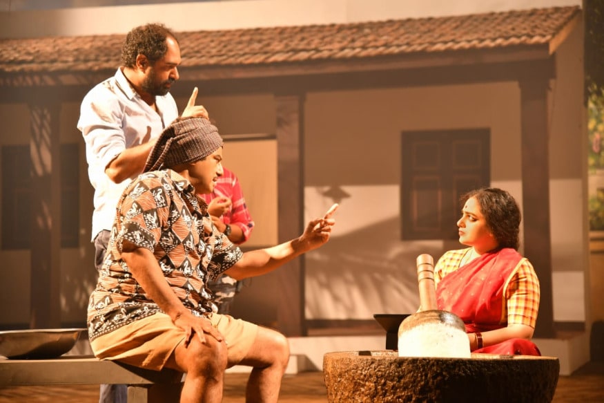 Krish Jagarlamudi.. Talk of the Industry with Kathanayakudu for his amazing taking.. తెలుగు ప్రజల ఆరాధ్యదైవం.. ఆంధ్రుల అన్నగారు.. నందమూరి తారకరామారావు జీవితం ఆధారంగా సినిమా అంటే కచ్చితంగా భయం ఉంటుంది. దర్శకుడు ఎవరైనా కూడా ఇంత బాధ్యత తీసుకోవాలంటే ఆలోచించకంటే ముందే భయపడతారు. కానీ ఈ బాధ్యతను తీసుకుని సమర్ధవంతంగా నిర్వర్తించాడు క్రిష్. ఈ సినిమాకు వచ్చిన టాక్తో ఇప్పుడు టాక్ ఆఫ్ ది ఇండస్ట్రీ అయిపోయాడు ఈ దర్శకుడు. krish jagarlamudi,krish,krish jagarlamudi balakrishna,krish balayya,krish jagarlamudi ntr biopic,krish jagarlamudi kathanayakudu,kathanayakudu talk,telugu cinema,క్రిష్,క్రిష్ జాగర్లమూడి,క్రిష్ బాలకృష్ణ,క్రిష్ బాలయ్య,కథానాయకుడు క్రిష్,మహానాయకుడు క్రిష్,తెలుగు సినిమా