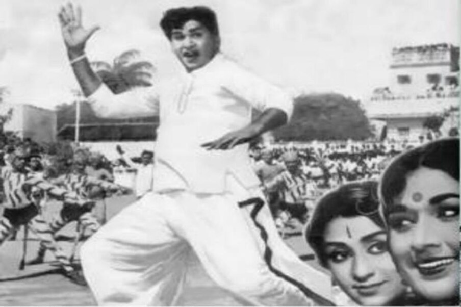  అక్కినేని నాగేశ్వర రావు కూడా అన్పపూర్ణ పిక్చర్ బ్యానర్‌లో దుక్కిపాటి మధుసూదనరావు, ఆదుర్తి సుబ్బారావలతో సంయుక్తంగా పలు చిత్రాలను నిర్మించారు. ఆ తర్వాత దర్శకుడు ఆదుర్తితో కలిసి చక్రవర్తి చిత్ర పతాకంపై సినిమాలను ప్రొడ్యూస్ చేసాడు. ఆ తర్వాత సోలోగా అన్నపూర్ణ స్టూడియో పతాకంపై ఎన్నో హిట్ సినిమాలను నిర్మించారు. (twitter/Source)