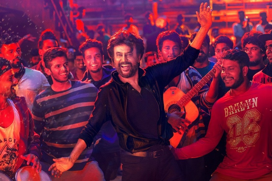 Shock to Petta.. No theaters for Rajinikanth movie in Telugu.. ఏమో ఇప్పుడు చూస్తుంటే ఇవే అనుమానాలు వస్తున్నాయి. అసలు ఈ పండక్కి మన సినిమాలకే థియేటర్లు సరిపోక నానా తంటాలు పడుతుంటే ఇప్పుడు రజినీకాంత్ కూడా రావడం ఆశ్చర్యకరంగా మారుతుంది. అసలు ‘పేట’ సినిమాకు థియేటర్లు ఎక్కడున్నాయ్ అంటూ వాదన వినిపిస్తుంది. సూపర్ స్టార్ సినిమాకు థియేటర్స్ లేకపోవడం ఏంటి అనుకున్నా కూడా ఇప్పుడు ఇదే నిజం. petta theatre list,petta theatres,petta telugu release date,rajinikanth petta movie,sankranti petta movie,petta movie release sankranti,no theaters for petta telugu,rajinikanth karthik subbaraj,telugu cinema,పేట తెలుగు సినిమా,పేట తెలుగు విడుదల,పేట నో థియేటర్స్,పేట రజినీకాంత్,రజినీకాంత్ సినిమాకు థియేటర్స్ లేవు,కార్తిక్ సుబ్బరాజ్ రజినీకాంత్,తెలుగు సినిమా