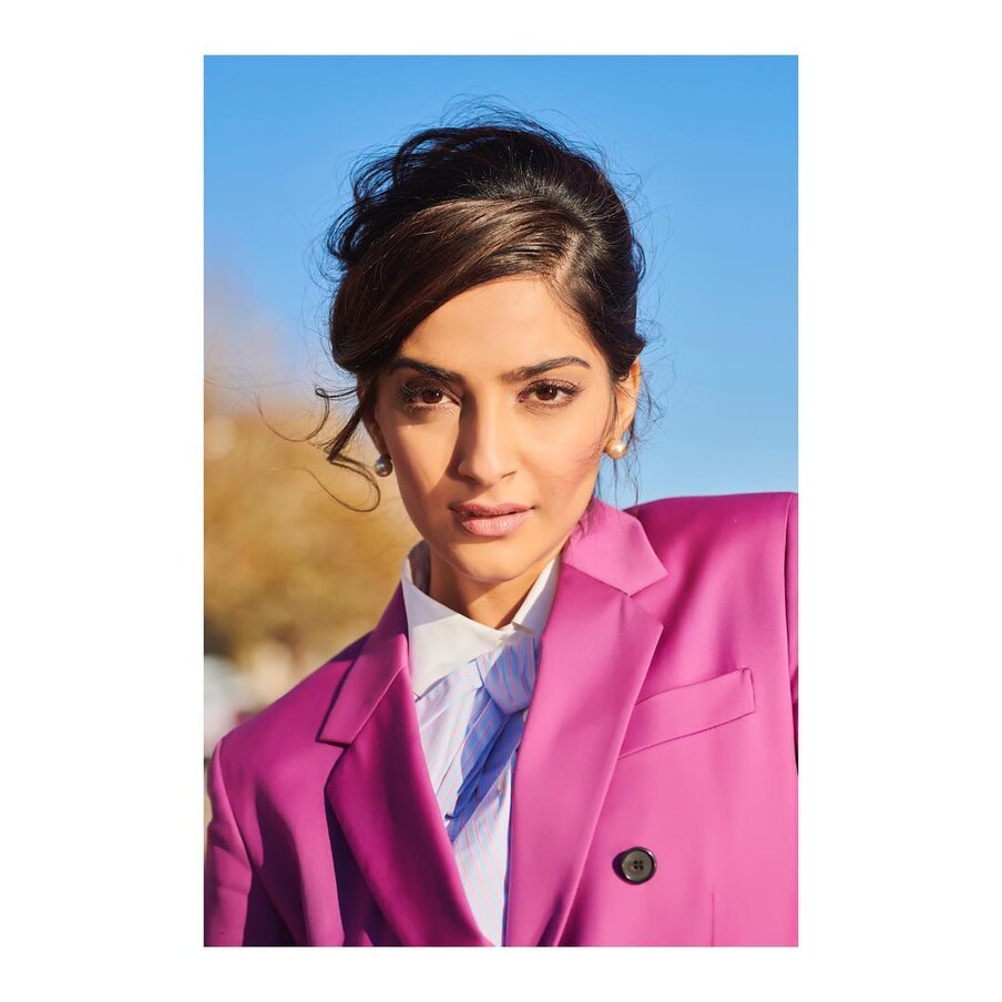  సోనమ్ కపూర్ హాట్ ఫోటోస్ Photo: Instagram/sonamkapoor